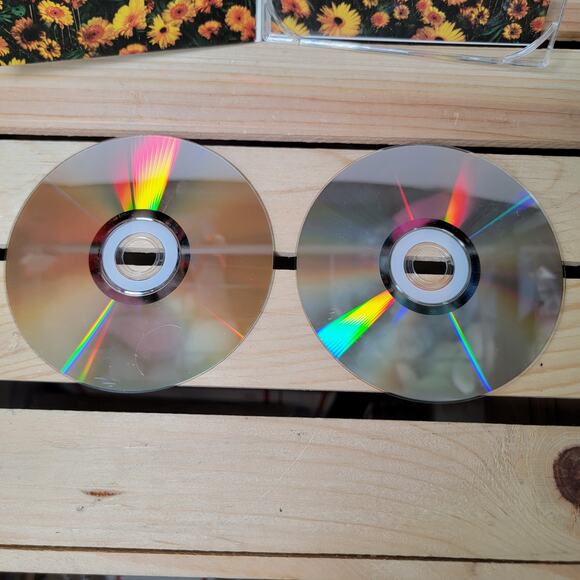 DVD Weeds: Season 2 w/ Dust Cover & Insert - Picture 3 of 4